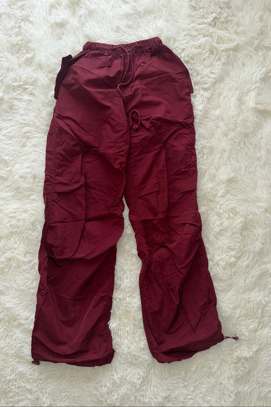 US size 2 LUXE TO KILL maroon joggers
